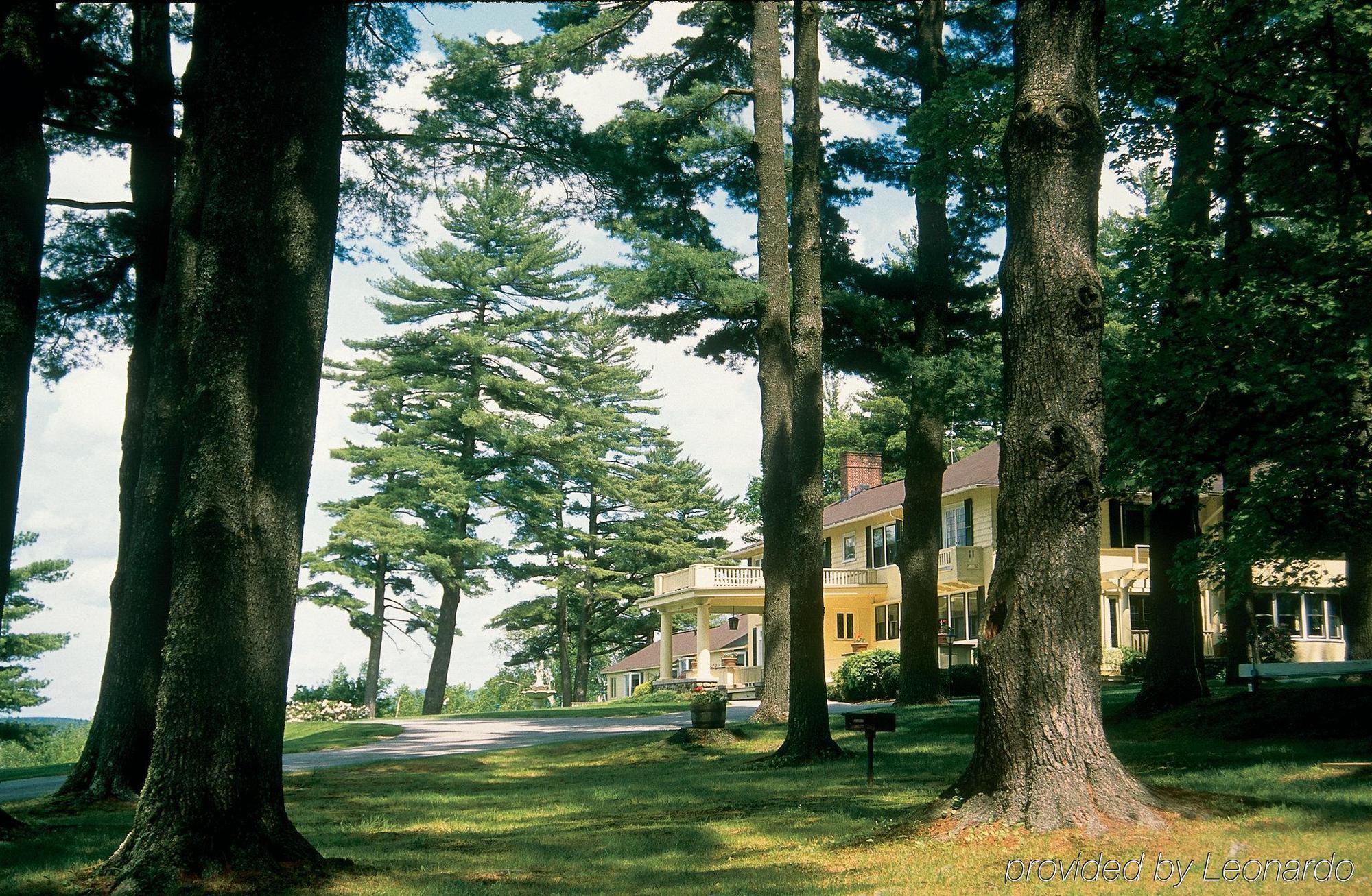 Bed and Breakfast The Manor On Golden Pond Холдернесс Экстерьер фото